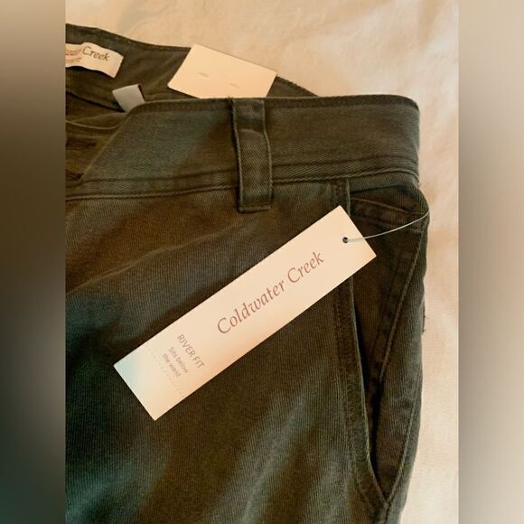 Coldwater Creek River Fit Cargos - Picture 7 of 10